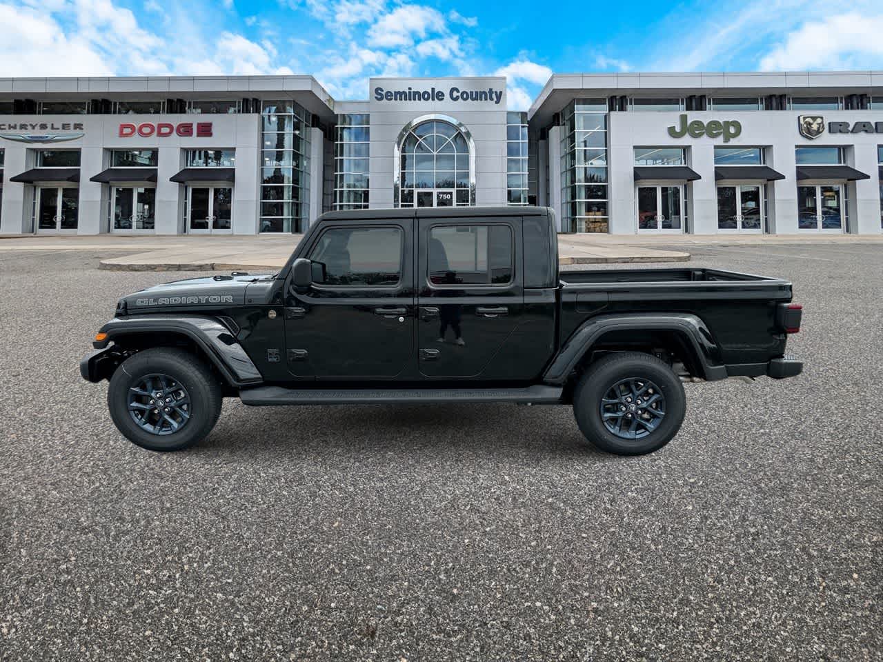 2026 Jeep Gladiator — detail view
